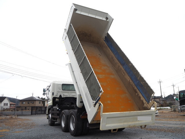 日野プロフィアダンプ大型（10t）[写真09]