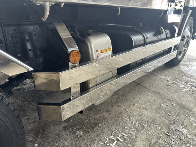 トヨタダイナアルミブロック小型（2t・3t）[写真24]