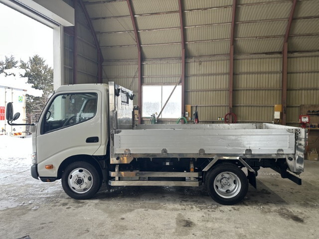 トヨタダイナアルミブロック小型（2t・3t）[写真06]