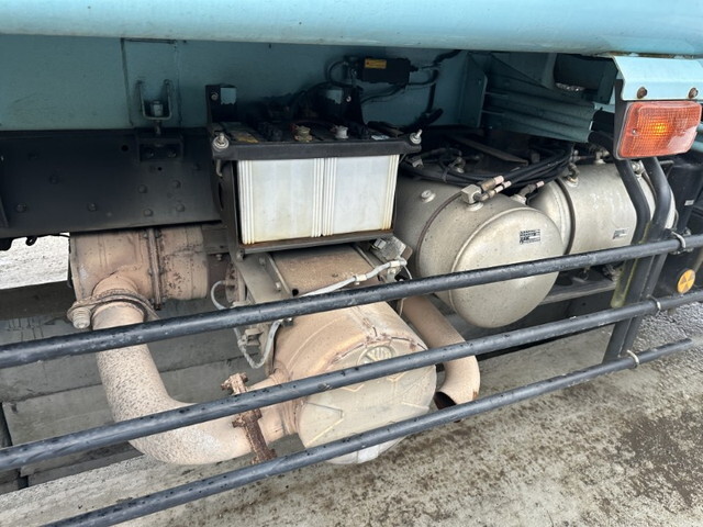 三菱ふそうファイターパッカー車（塵芥車）増トン（6t・8t）[写真19]