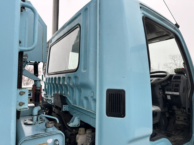 三菱ふそうファイターパッカー車（塵芥車）増トン（6t・8t）[写真20]