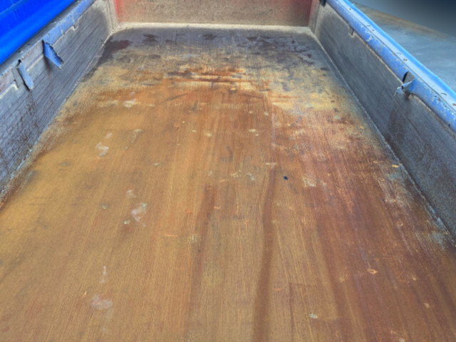 日野プロフィアダンプ大型（10t）[写真09]