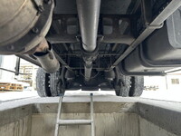 いすゞフォワード冷凍車（冷蔵車）中型（4t）[写真16]