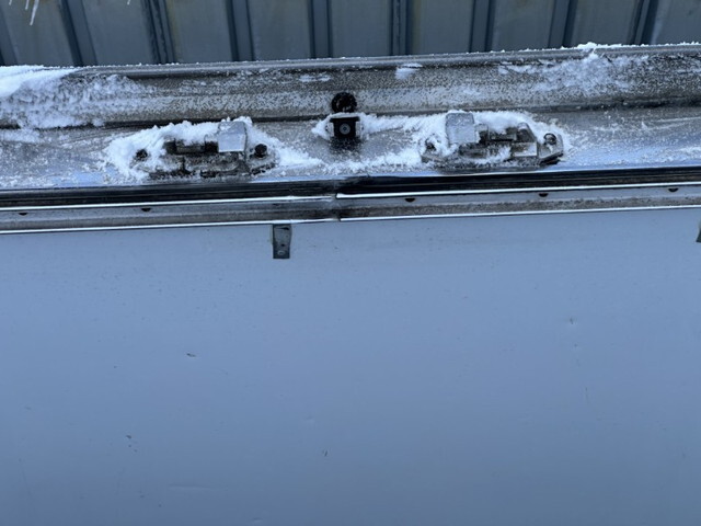 いすゞフォワード冷凍車（冷蔵車）中型（4t）[写真20]