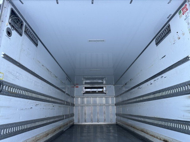 いすゞフォワード冷凍車（冷蔵車）中型（4t）[写真22]