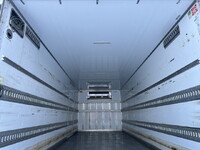 いすゞフォワード冷凍車（冷蔵車）中型（4t）[写真23]