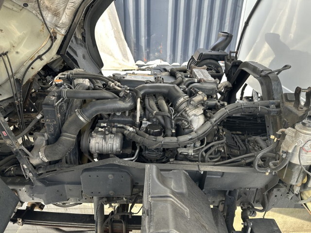 いすゞフォワード冷凍車（冷蔵車）中型（4t）[写真30]