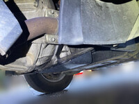 いすゞエルフ平ボディ小型（2t・3t）[写真23]