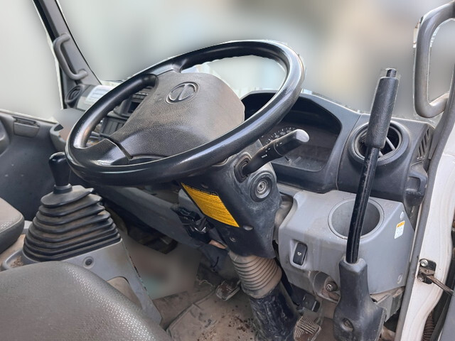 日野デュトロローダーダンプ小型（2t・3t）[写真33]