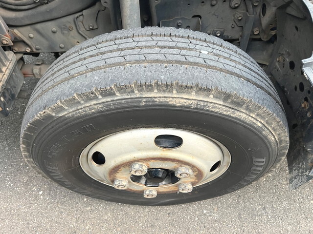 いすゞエルフアルミバン小型（2t・3t）[写真21]