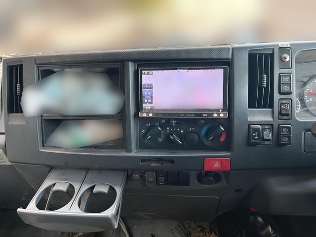 いすゞエルフアルミバン小型（2t・3t）[写真34]