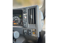 いすゞエルフアルミバン小型（2t・3t）[写真38]