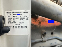 いすゞエルフアルミバン小型（2t・3t）[写真40]