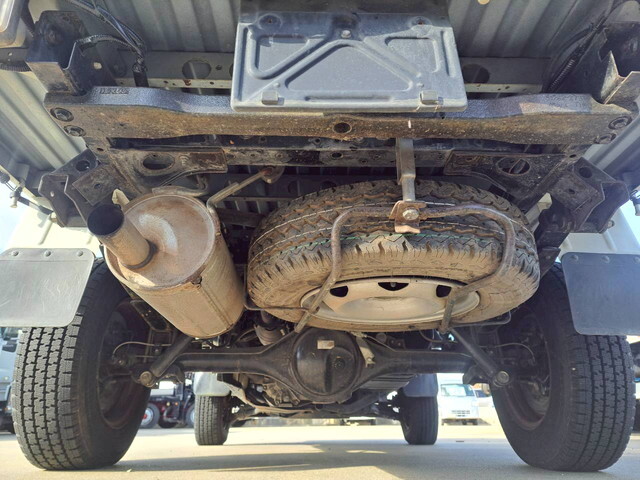 トヨタライトエース幌ウイング小型（2t・3t）[写真18]