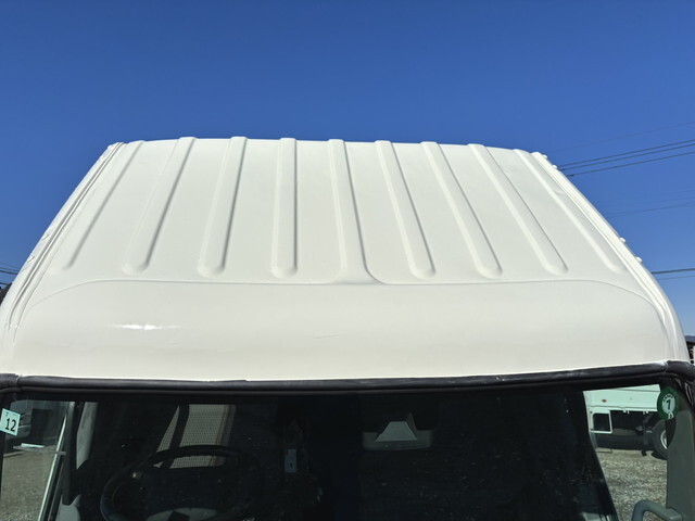 トヨタトヨエース平ボディ小型（2t・3t）[写真16]