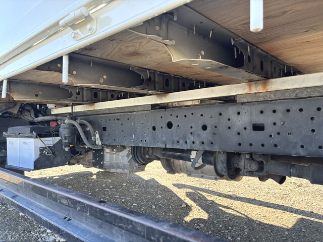 トヨタトヨエース平ボディ小型（2t・3t）[写真27]