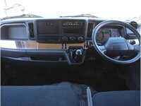 三菱ふそうキャンターダブルキャブ（Wキャブ）小型（2t・3t）[写真18]