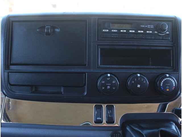 三菱ふそうキャンターダブルキャブ（Wキャブ）小型（2t・3t）[写真21]