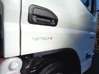 三菱ふそうキャンター平ボディ小型（2t・3t）[写真17]