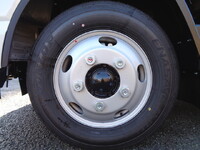 三菱ふそうキャンター平ボディ小型（2t・3t）[写真29]