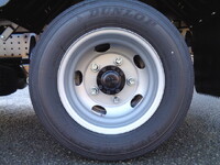 三菱ふそうキャンター平ボディ小型（2t・3t）[写真30]