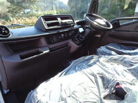 三菱ふそうキャンター平ボディ小型（2t・3t）[写真33]