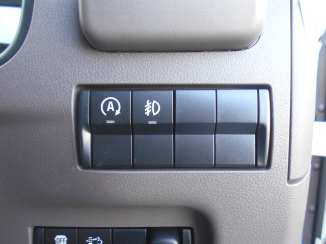 三菱ふそうキャンター平ボディ小型（2t・3t）[写真33]