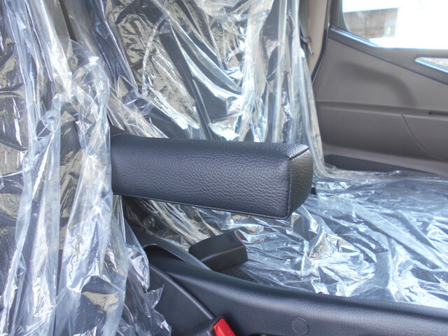 三菱ふそうキャンター平ボディ小型（2t・3t）[写真39]