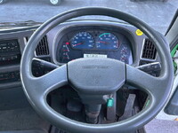 UDトラックスコンドル平ボディ増トン（6t・8t）[写真19]