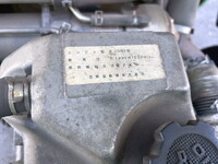 UDトラックスコンドル平ボディ増トン（6t・8t）[写真29]