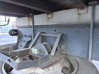 UDトラックスコンドル平ボディ増トン（6t・8t）[写真32]