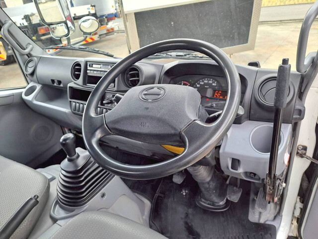 日野デュトロダンプ小型（2t・3t）[写真11]