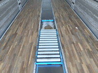 いすゞギガアルミウイング大型（10t）[写真20]