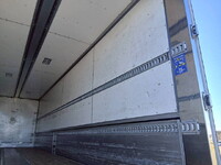 いすゞギガアルミウイング大型（10t）[写真28]