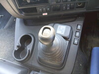 いすゞギガアルミウイング大型（10t）[写真31]