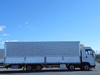 いすゞギガアルミウイング大型（10t）[写真07]