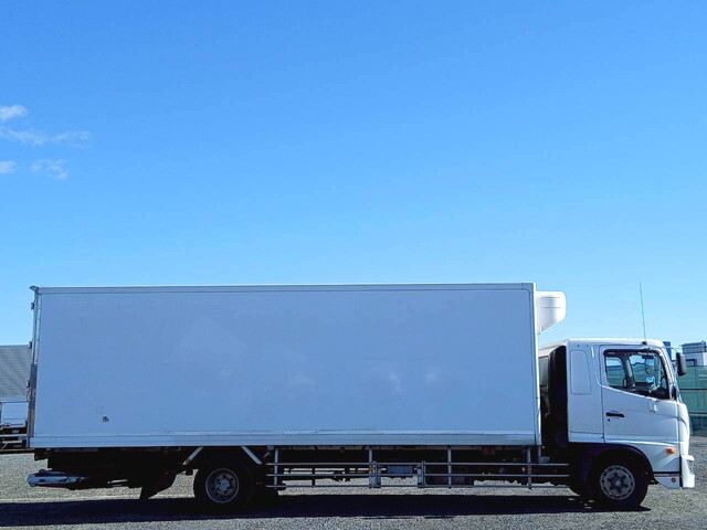 日野レンジャー冷凍車（冷蔵車）増トン（6t・8t）[写真12]