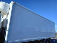 日野レンジャー冷凍車（冷蔵車）増トン（6t・8t）[写真04]