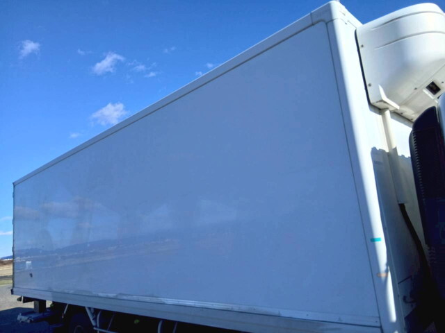 日野レンジャー冷凍車（冷蔵車）増トン（6t・8t）[写真04]