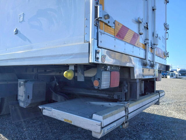 日野レンジャー冷凍車（冷蔵車）増トン（6t・8t）[写真05]