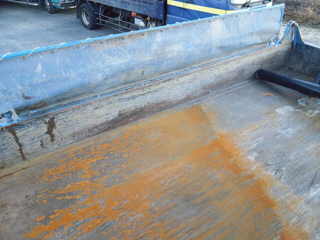 三菱ファイターダンプ中型（4t）[写真14]