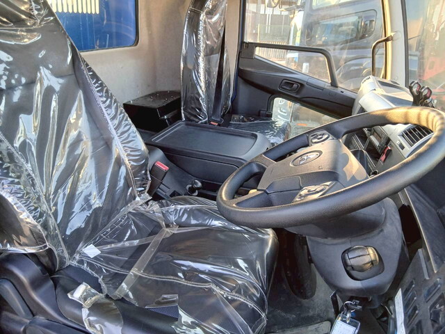 三菱ファイターダンプ中型（4t）[写真37]