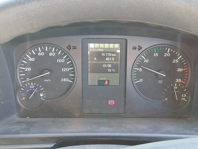 三菱ファイターダンプ大型（10t）[写真34]