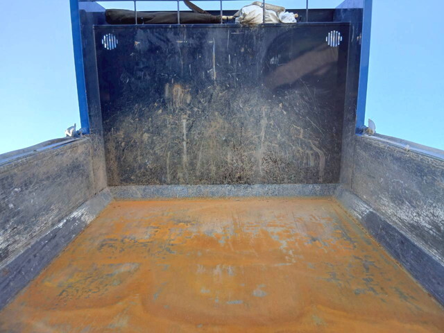 三菱ファイターダンプ大型（10t）[写真07]