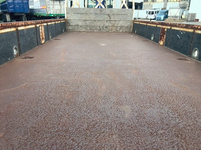 いすゞフォワードクレーン4段中型（4t）[写真14]