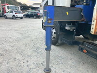 いすゞフォワードクレーン4段中型（4t）[写真09]