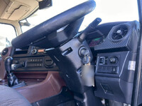 日野プロフィアアルミウイング大型（10t）[写真22]