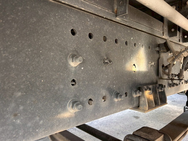 日野プロフィアアルミウイング大型（10t）[写真35]