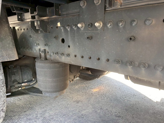 日野プロフィアアルミウイング大型（10t）[写真37]