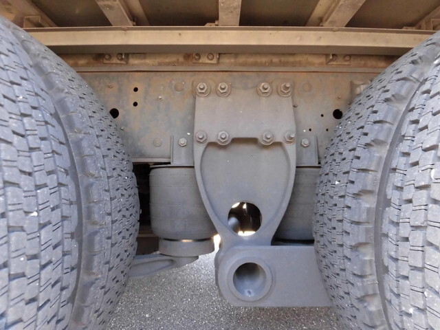 日野プロフィアアルミウイング大型（10t）[写真12]